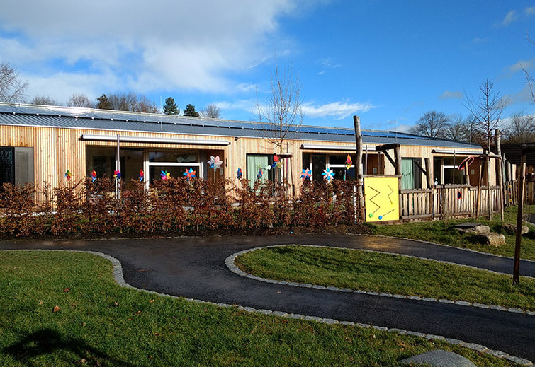 enisyst-Kinderhaus-Schwaikheim-aussen-kl